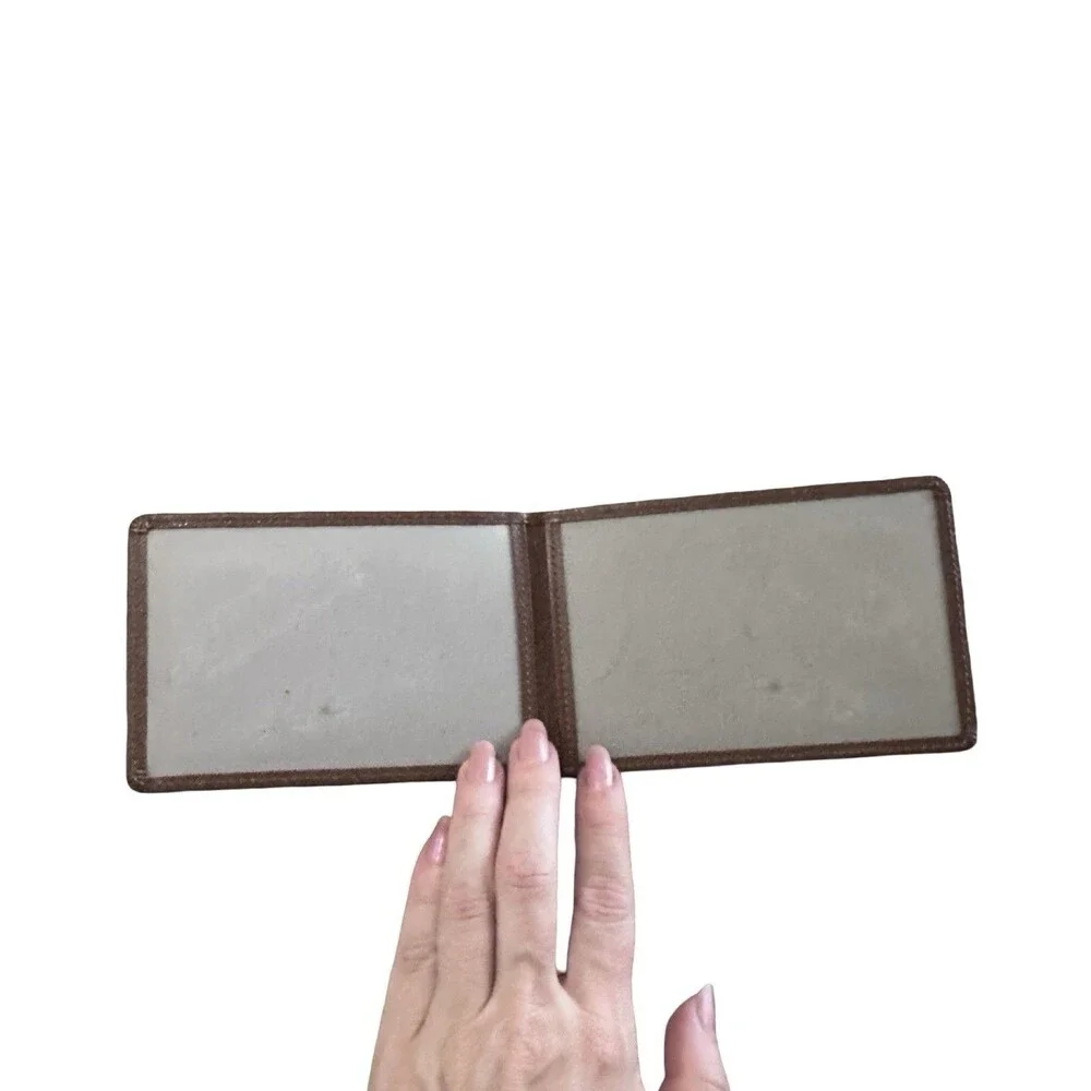Louis Vuitton Brown Taiga Leather Bifold Pass ID Card Case Holder Brown(5)
